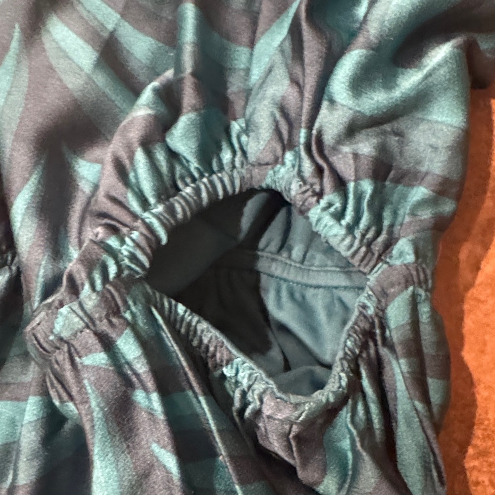 Taylor Teal Patterned Maxi Dress with side cut-outs - Picture 4 of 6